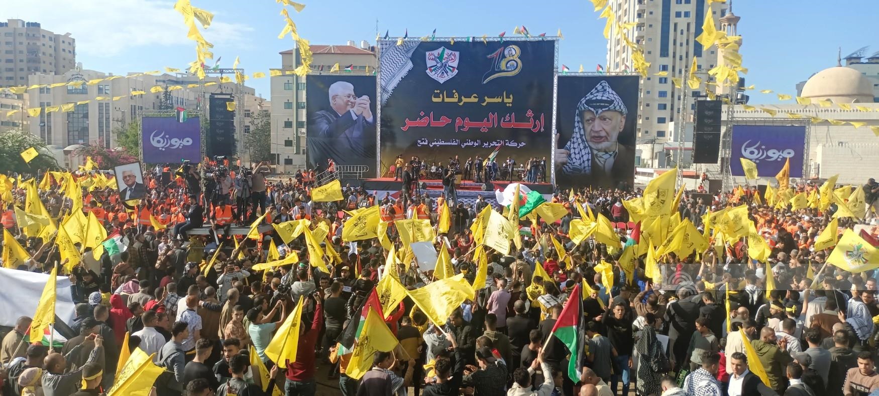 جانب من إحياء أبناء شعبنا في غزة الذكرى الـ 18 لاستشهاد القائد ياسر عرفات